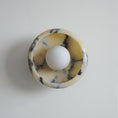 Bild in Galerie-Betrachter laden, Piedra Marble Wall Lamp