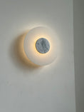 Bild in Galerie-Betrachter laden, Alba Alabaster Wall Lamp