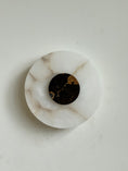 Load image into Gallery viewer, Alba Alabaster Wall Lamp