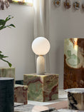 Bild in Galerie-Betrachter laden, Atlas Table Lamp