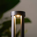 Bild in Galerie-Betrachter laden, Black Cylindrical Garden Outdoor Light