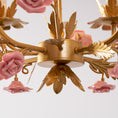 Bild in die Galerieansicht laden, Keramik-Rosen-Kronleuchter