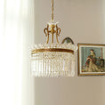 Bild in Galerie-Betrachter laden, Crinoline Chandelier
