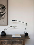 Load image into Gallery viewer, Daphine Table Lamp