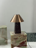 Charger l'image dans la visionneuse de la galerie, Derin Mushroom Table Lamp