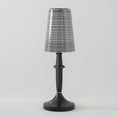 Bild in Galerie-Betrachter laden, Devon Black Table Lamp (Built-in Battery)