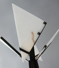 Bild in Galerie-Betrachter laden, Drape Alabaster Stehlampe