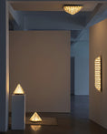 Load image into Gallery viewer, Fragment Table Lamp
