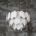 Bild in Galerie-Betrachter laden, Gloire Alabaster Chandelier