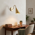 Load image into Gallery viewer, Lupe Wall Lamp