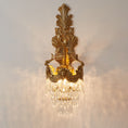 Load image into Gallery viewer, Mesas Brass Wall Lamp