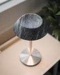 Charger l'image dans la visionneuse de la galerie, Mini Fiore Table Lamp (built-in battery)