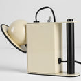 Bild in Galerie-Betrachter laden, Minibox Table Lamp