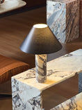 Load image into Gallery viewer, Morola Table Lamp