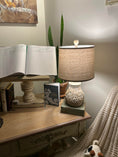 Load image into Gallery viewer, Oneach Retro Table Lamp