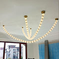Load image into Gallery viewer, Pearl Necklace Chandelier