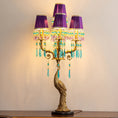 Bild in die Galerieansicht laden, Perky Peacock Table Lamp