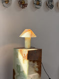 Charger l'image dans la visionneuse de la galerie, Pillar Stone Table Light
