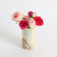 Load image into Gallery viewer, Aethelra Onyx Vase