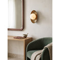 Charger l'image dans la visionneuse de la galerie, Aosta Disc Alabaster Wall Sconce