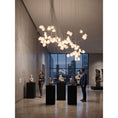 Bild in Galerie-Betrachter laden, Cumulus Sculptural Glass Cluster Chandelier