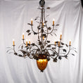 Bild in Galerie-Betrachter laden, Greenbriar Chandelier