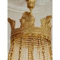 Cargar la imagen en la vista de la galería, Montpellier Crown Crystal Chandelier
