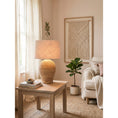Charger l'image dans la visionneuse de la galerie, Saona Rattan Table Lamp