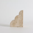 Bild in Galerie-Betrachter laden, Scala Travertine Bookends