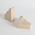 Bild in Galerie-Betrachter laden, Scala Travertine Bookends