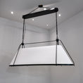 Bild in Galerie-Betrachter laden, Shelton Linear Chandelier