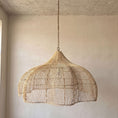 Carica l'immagine nel visualizzatore della galleria, Lampadario Whipped