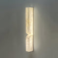 Bild in Galerie-Betrachter laden, Rectangular Alabaster Wall Lamp