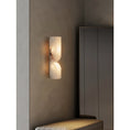 Bild in Galerie-Betrachter laden, Rectangular Alabaster Wall Lamp