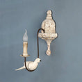 Bild in Galerie-Betrachter laden, Retro Wooden Bird Wall Lamp