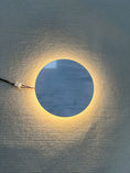 Load image into Gallery viewer, Round White Marble Sconce