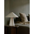 Bild in Galerie-Betrachter laden, Ruben Table Lamp
