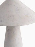 Bild in Galerie-Betrachter laden, Ruben Table Lamp
