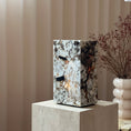 Bild in Galerie-Betrachter laden, Square Stone Table Lamp