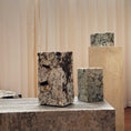 Bild in Galerie-Betrachter laden, Square Stone Table Lamp