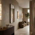 Bild in Galerie-Betrachter laden, Apadana Alabaster Wall Lamp