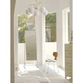 Charger l'image dans la visionneuse de la galerie, Tulip Matcha Chandelier