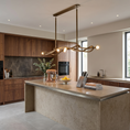 Bild in Galerie-Betrachter laden, Tryst Chandelier