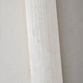 Laad afbeelding in galerij, Vertical Alabaster Roller Wandlamp