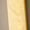 Laad afbeelding in galerij, Vertical Alabaster Roller Wandlamp