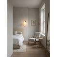 Bild in Galerie-Betrachter laden, Viola Oval Wall Lamp