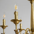 Bild in die Galerieansicht laden, Winchester Brass Chandelier