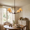 Bild in Galerie-Betrachter laden, Madelyn Chandelier
