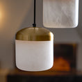 Bild in Galerie-Betrachter laden, Asta Alabaster Pendant Lamp