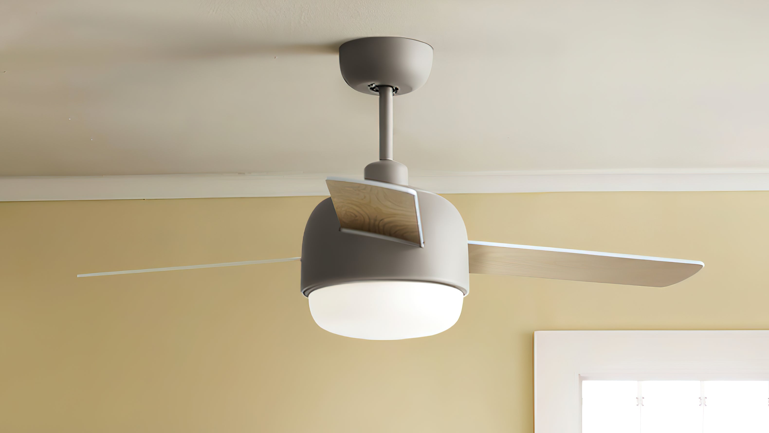 The Art of the Breeze: Redefining Your Home with a Modern Ceiling Fan Light